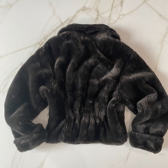 Chocolate Brown Faux Fur Crop Jacket Size M – Soft Fuzzy Zip Up Cozy Outerwear - Picture 16 of 16
